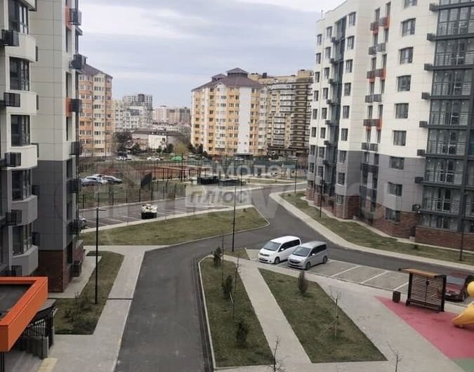 Продаем 2-комнатную квартиру, 55.6 м², Анапа, ул. крылова,                                                     13к2                                                                Онлайн-показ