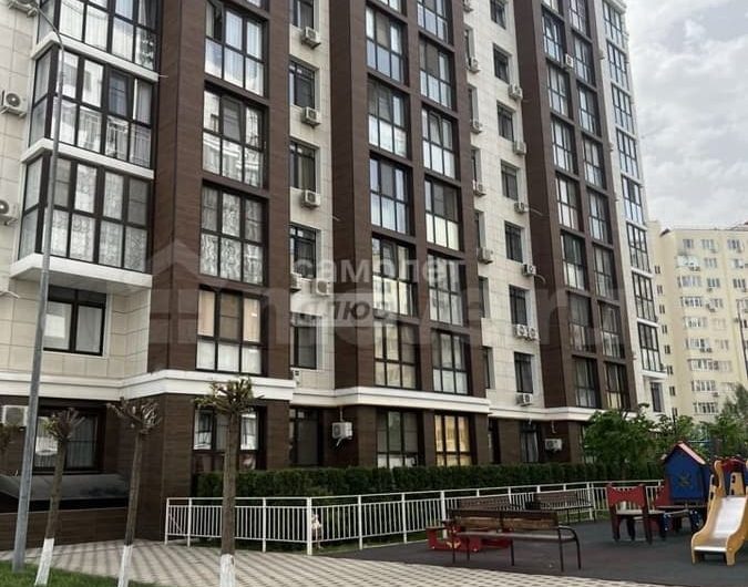 Продам 1-комнатную квартиру, 44 м², Анапа, ул. шевченко,                                                     288к2